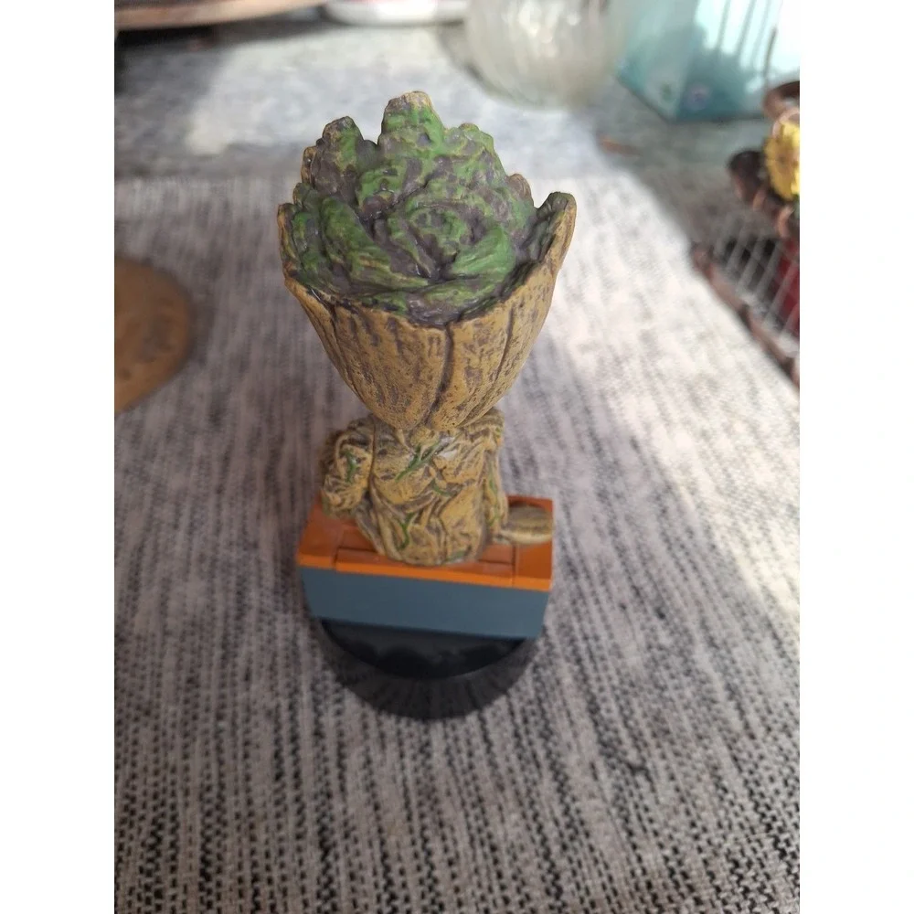 Groot ‎ NECA Infinity Saga Bobblehead used